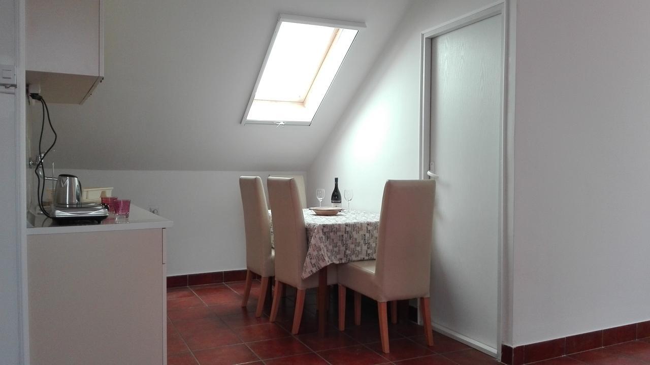 Apartment Dixy Belgrad Exteriör bild