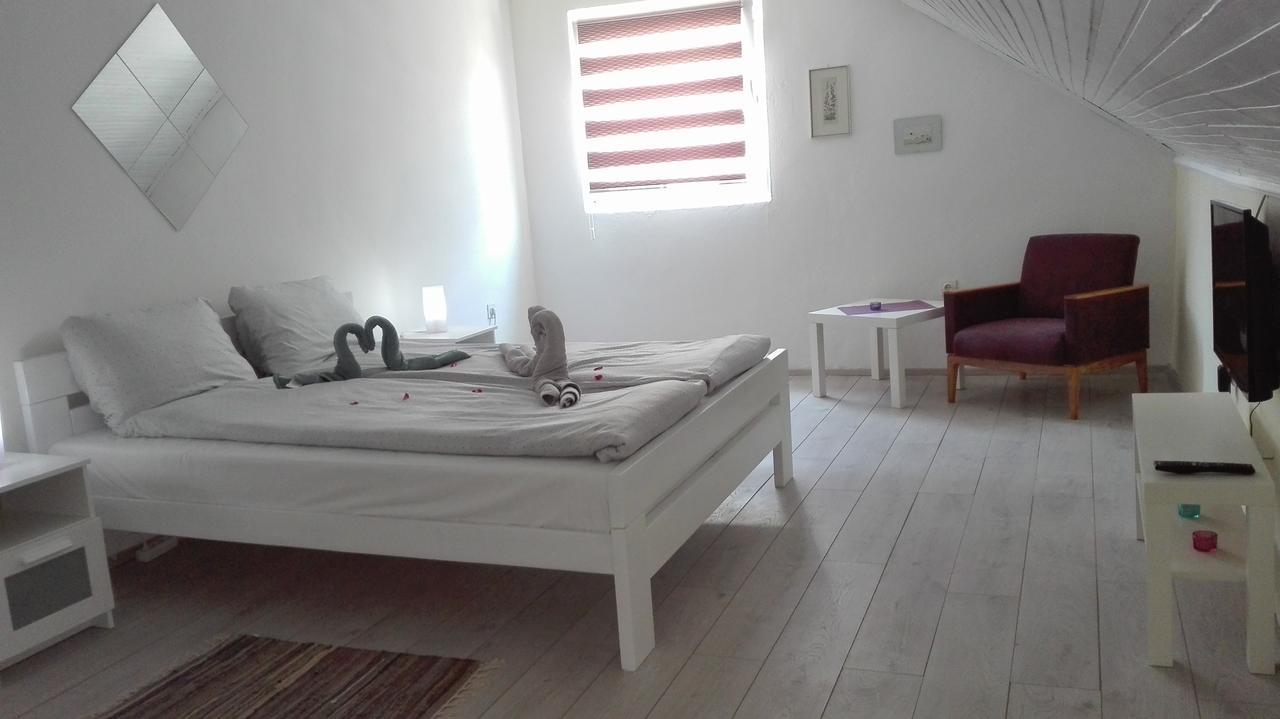 Apartment Dixy Belgrad Exteriör bild